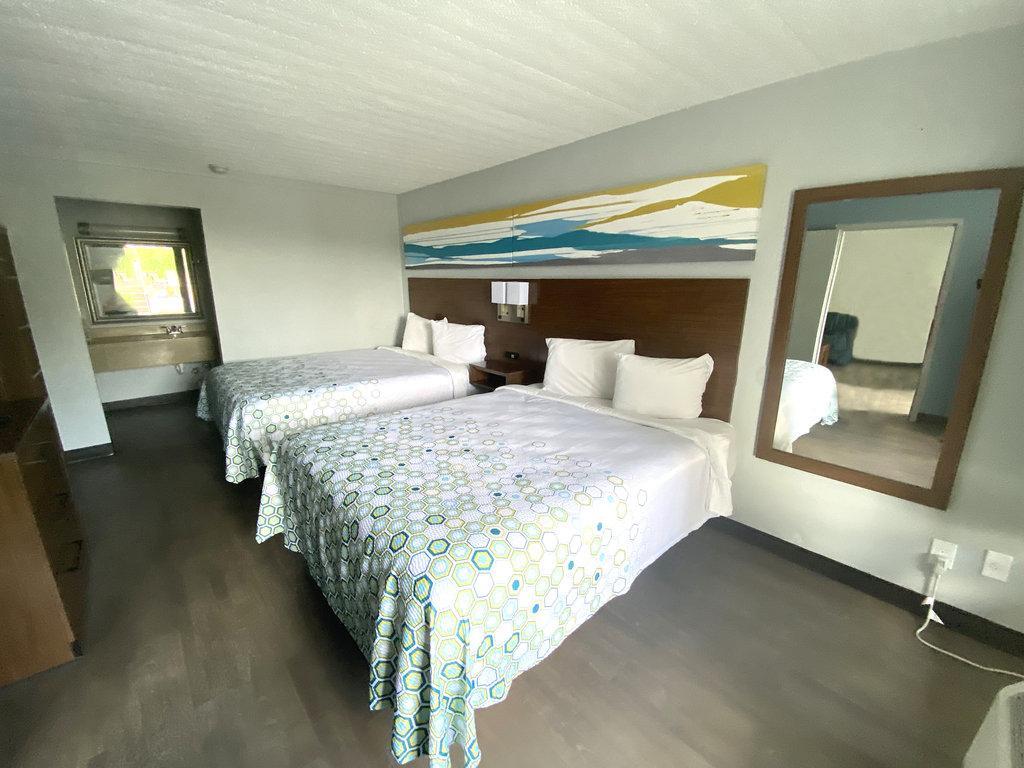 Hometowne Studios By Red Roof Vero Beach - I-95 Extérieur photo