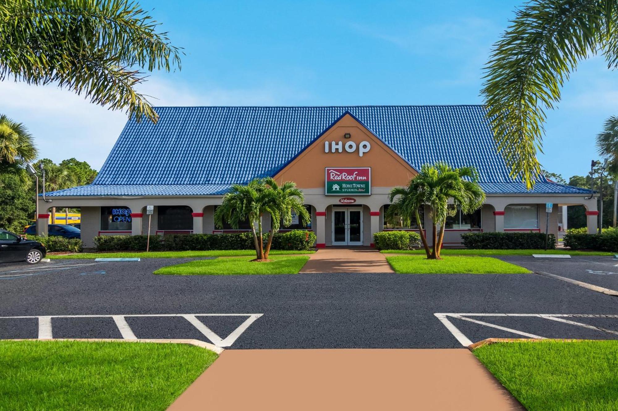 Hometowne Studios By Red Roof Vero Beach - I-95 Extérieur photo
